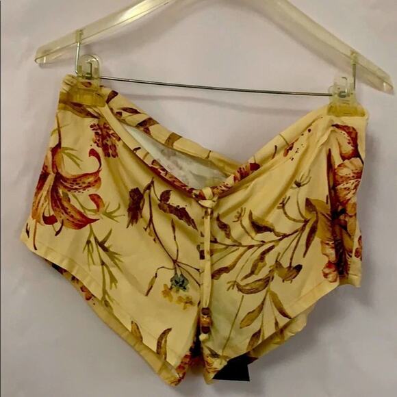 NWT CHASER FLORAL‎ SHORTS SIZE VARIOUS - Picture 1 of 5